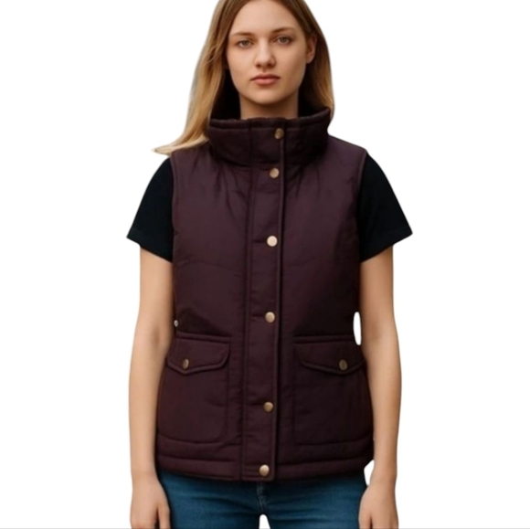 Purple Quilted Puffer Vest with Stand-Up Collar Fall Winter Warm Snap Front Sz S - Picture 1 of 8